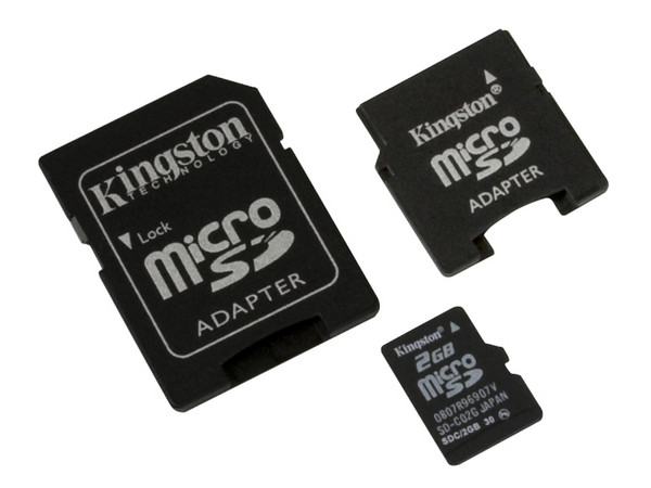 Lector de tarjetas MicroSD USB 2.0. Incluye Memoria MicroSD de 2GB y Adaptadores SD/MiniSD