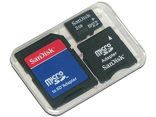 Memoria SanDisk microSD de 2GB, incluye adaptadores SD y miniSD