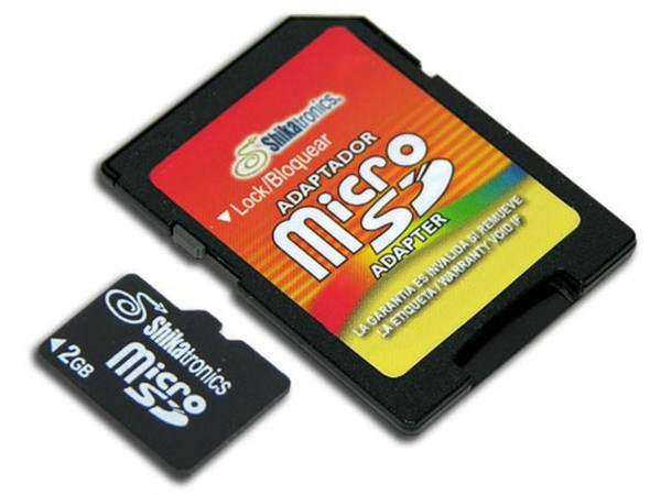 Memoria Shikatronics MicroSD con adaptador SD de 2GB
