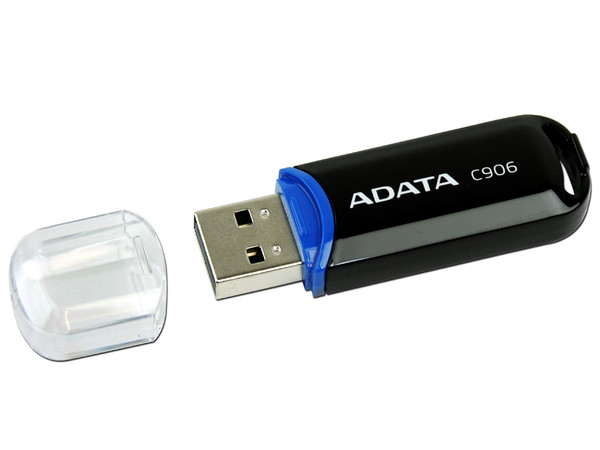 Unidad Flash USB 2.0 ADATA Classic C906 de 8 GB. Color Negro.