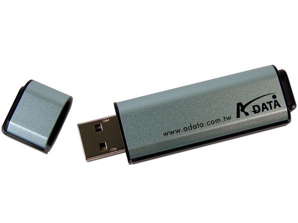 Unidad Flash USB 2.0 ADATA Sport de 16GB