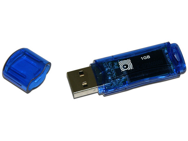 Unidad Flash USB 2.0 Emtec de 1GB