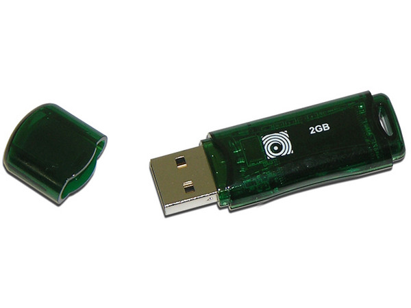 Unidad Flash USB 2.0 Emtec de 2GB
