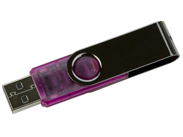 Unidad Flash USB 2.0 Kingston DataTraveler 101 de 8GB. Color Rosa