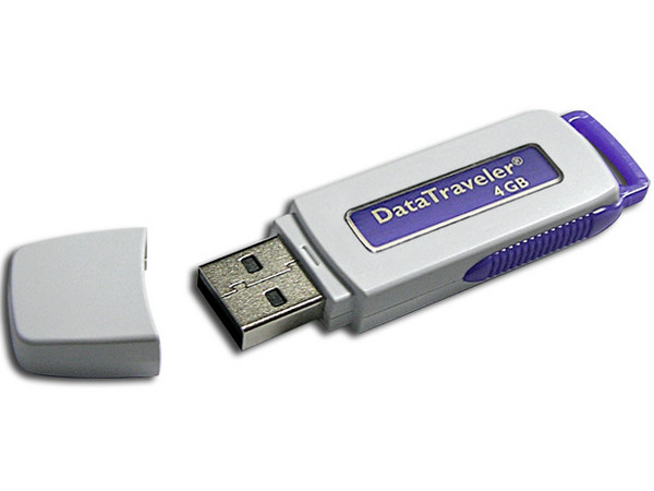 Unidad Flash USB 2.0 Kingston DataTraveler de 4 GB.