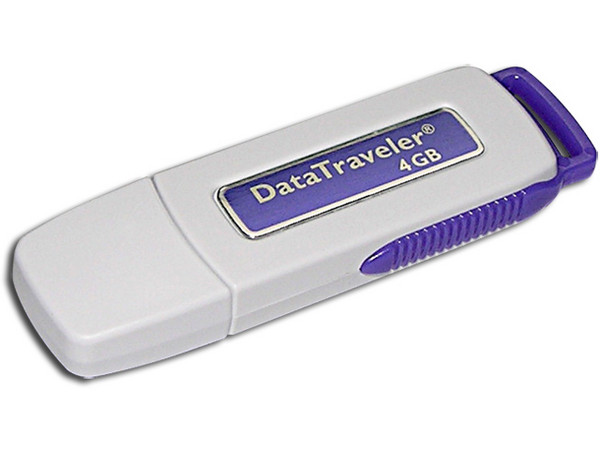 Unidad Flash USB 2.0 Kingston DataTraveler de 4 GB.