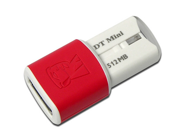 Unidad Flash USB 2.0 Kingston Data Traveler Mini–Migo Edition de 512 MB.