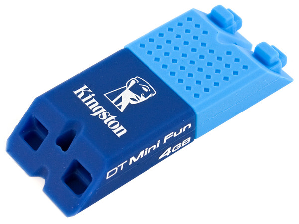Unidad Flash USB 2.0 Kingston DataTraveler mini fun G2 de 4GB.
