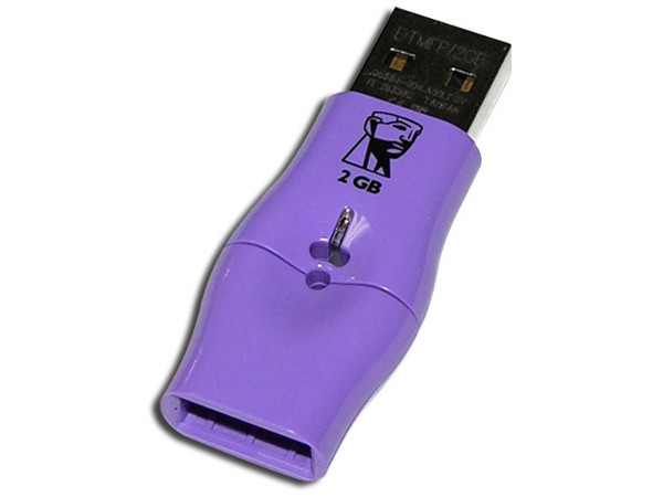 Unidad Flash USB 2.0 Kingston DataTraveler Mini Fun con Juegos, 2 GB