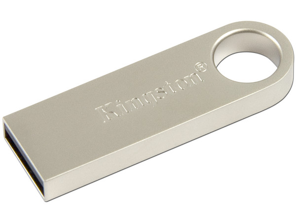 Unidad Flash USB 2.0 Kingston DataTraveler SE9 con Elegante y Moderno Diseño de Metal de 16GB.