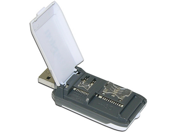 Lector de tarjetas SD/MMC MobileLite USB 2.0. Incluye Memoria MicroSD de 1GB   