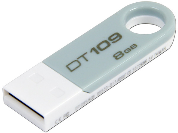 Unidad Flash USB 2.0 Kingston DataTraveler 109 de 8GB. Color Plata