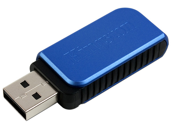 Unidad Flash USB 2.0 Kingston DataTraveler 112 de 64 GB.
