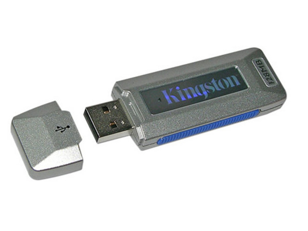 Unidad de almacenamiento portátil Kingston de 128Mb, USB 2