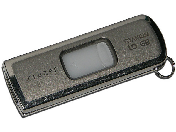 Unidad de almacenamiento portátil SanDisk Cruzer Titanium U3 de 1GB, USB 2.0