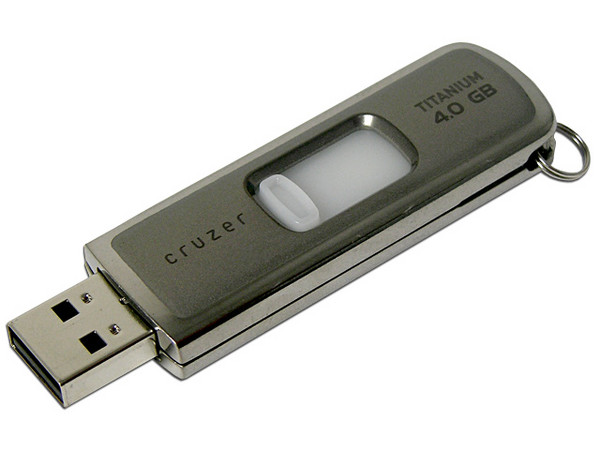 Unidad Flash USB 2.0 SanDisk Cruzer Titanium de 4GB