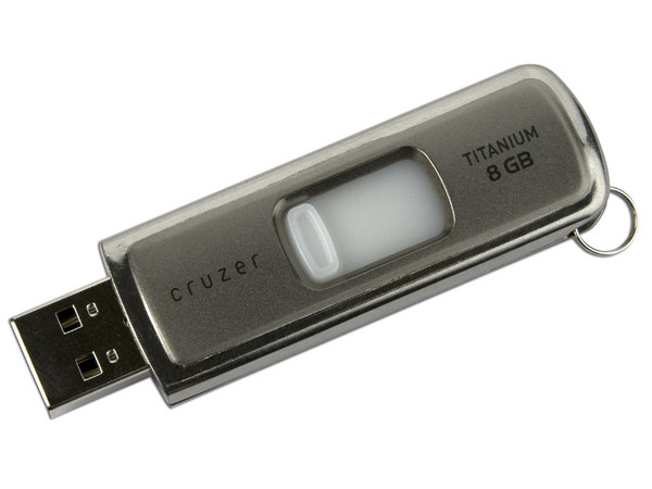 Unidad Flash USB 2.0 SanDisk Cruzer Titanium de 8GB