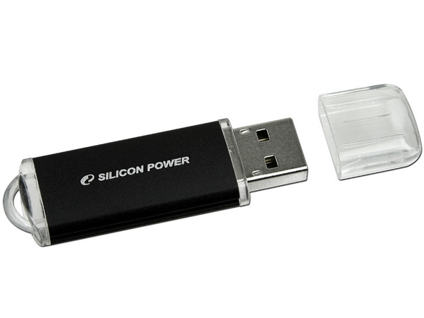 Unidad Flash USB 2.0 SILICON POWER Ultima II de 4GB. Color Negra