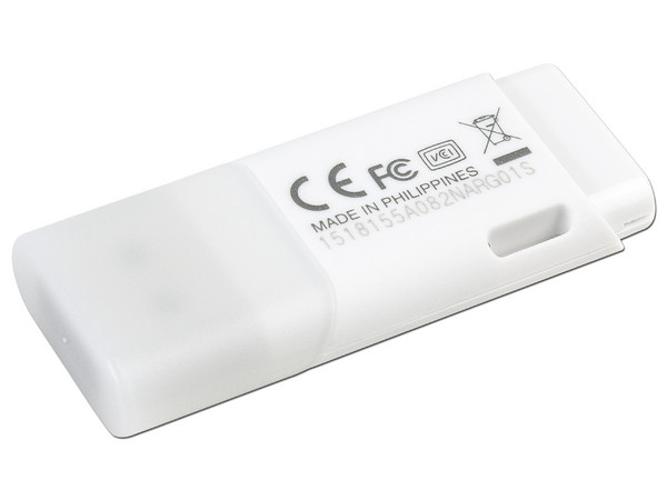 Unidad Flash USB 2.0 Toshiba de 8 GB.