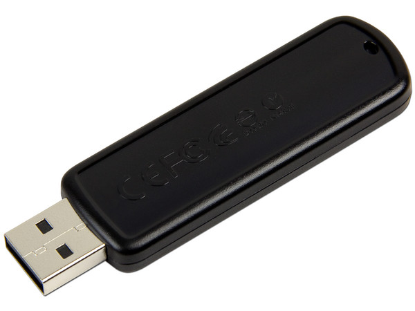 Unidad Flash USB 2.0 Transend JetFlash de 4 GB.