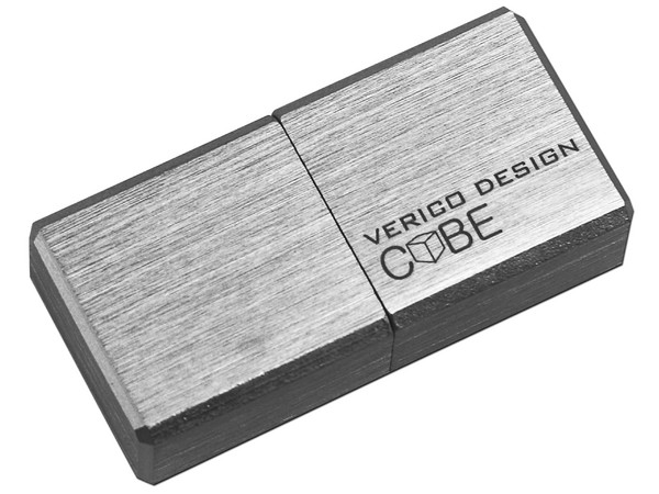 Unidad Flash USB 2.0 Verico Cube de 4GB. Color Plata