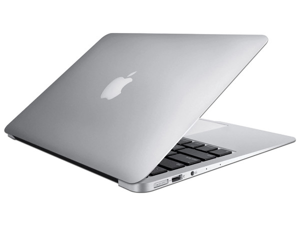 Laptop Apple MacBook Air 13:
Procesador Intel Core i7 (hasta 3.20 GHz),
Memoria de 8GB LPDDR3,
SSD de 256GB,
Pantalla de 13.3