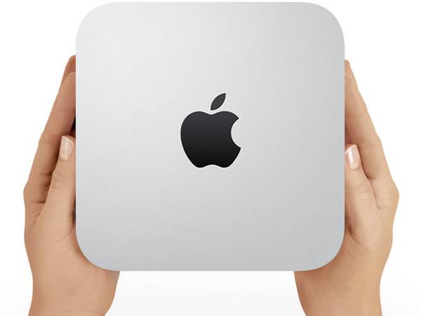 Apple Mac mini,
Procesador Intel Core i7 (2.0 GHz);
Memoria 4GB DDR3, D.D. de 500GB+500GB,
Video Intel HD 3000, Red 802.11n, Bluetooth 4.0,
S.O. Mac OS X Lion Server+iLife.