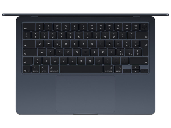 MacBook Air 13 (Color Medianoche): 
Procesador Apple M5, 
Memoria RAM de 16GB, 
SSD de 1TB, 
Pantalla de 13