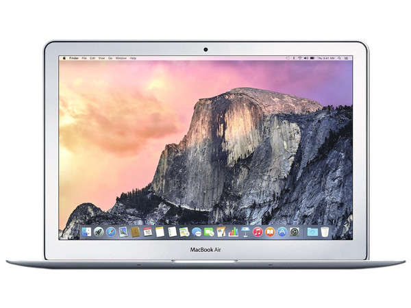 Apple MacBook Air de 13 pulgadas:
Procesador Intel Core i5 (hasta 2.7 GHz),
Memoria de 4GB LPDDR3, SSD de 256 GB,
Video Intel HD 6000, Pantalla LED de 13.3