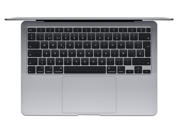 Apple MacBook Air 13:
Procesador Intel Core i5 (hasta 3.50 GHz),
Memoria de 8GB LPDDR4,
SSD de 512GB,
Pantalla Retina de 13.3