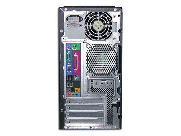 Computadora Acer Veriton 6800 P8201,
Procesador Intel Pentium D 820 a 2.8 GHz,
Memoria de 512MB DDR2, Disco Duro de 80GB, 
DVD-RW de 8X, Tarjeta de Red Gigabit,
Windows XP Profesional.
Sin Monitor.