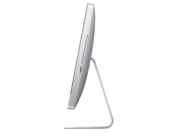 Computadora Apple iMac,
Procesador Intel Core 2 Duo (3.06 GHz);
Memoria 4GB DDR3, D.D. de 1TB SATA,
Video  ATI Radeon HD 4670 con 256MB GDDR3,
Red 802.11n, S.O. Mac OS X Snow Leopard,
Monitor LCD Wide de 21.5