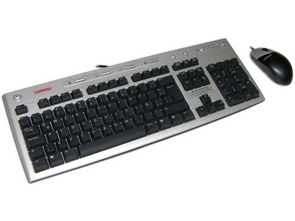 Computadora Compaq Presario SR2003LS,
Procesador Pentium 4 524 a 3.06GHz HT,
Memoria de 256MB PC2-4200 DDR2,
D.D. de 80GB, CD-RW/DVD-ROM Combo,
Red, Modem, No Incluye Sistema Operativo,
Sin Monitor.