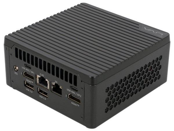 Mini PC de Escritorio ECS Liva Z7 Plus: 
Procesador Intel Core Ultra 5 125H (hasta 4.5 GHz), 
Soporta Memoria SO-DIMM DDR5,
Soporta M.2, 
Video Intel Arc Graphics, 
S.O. No Incluido.