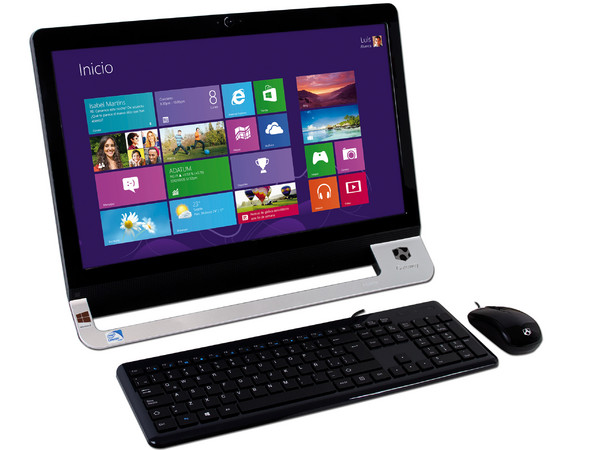 Computadora Gateway All in One ZX4970-MO318,
Procesador Intel Celeron G550 (2.6 GHz),
Memoria 4 GB DDR3, D.D. de 500 GB,
DVD±R/RW DL, Video Intel HD Graphics,
Windows 8 (64 Bits),
Pantalla LED de 21.5