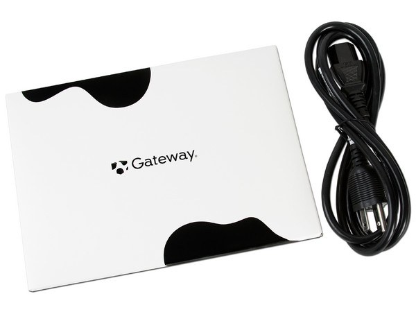 Computadora Gateway DX4860-MO10P:
Procesador Intel Core i3-2120 (3.3 GHz),
Memoria de 4GB DDR3, Disco Duro de 1.5TB, 
SuperMulti DVD±R/RW DL, Video Intel HD Graphics 2000,
Windows 7 Home Premium (64 bit),
No Incluye Monitor