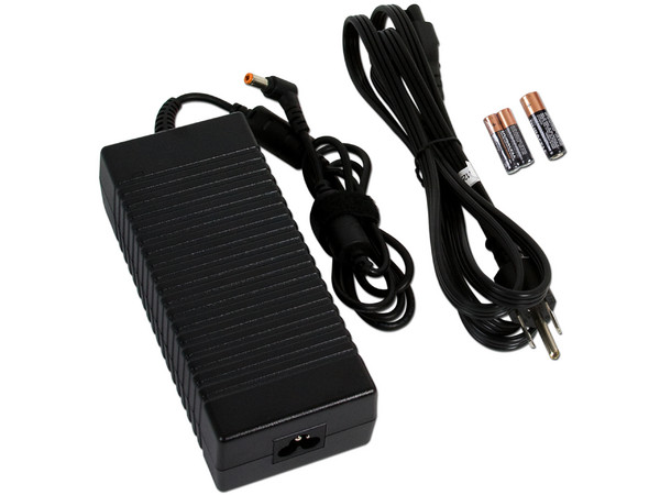 Computadora Gateway All in One ZX4850-MT20P,
Procesador Intel Core i3-2100 (3.1 GHz),
Memoria 4GB DDR3, D.D. de 1TB,
Video Intel HD Graphics 2000,
Windows 7 Home Premium (64 bits),
Pantalla Widescreen de 20