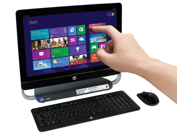 Computadora All-in-One HP ENVY 23 TouchSmart,
Procesador Intel Core i7-3770 (3.4 GHz) 3era Generación,
Memoria de 8 GB DDR3, D.D. de 2 TB,
DVD±R/RW/BD-ROM, Intel HD Graphics 4000, 
Windows 8 Pro (64 Bits),
Pantalla LED Multi Touch de 23
