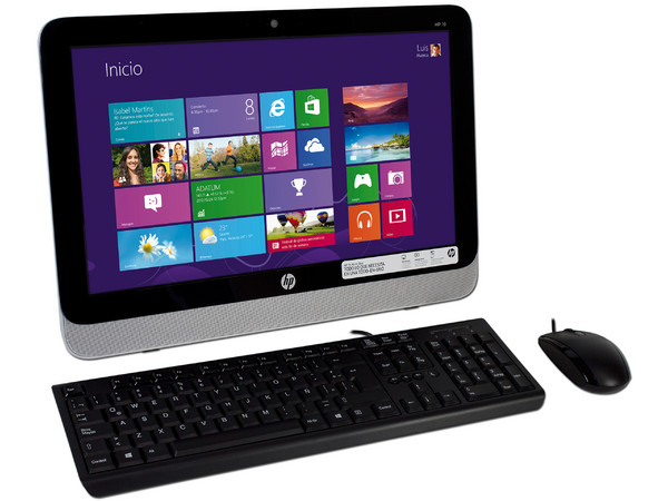 Computadora HP 19-2205la All-in-One,
Procesador AMD E1-6010 (1.35 GHz),
Memoria 8 GB DDR3L, D.D. de 1TB,
DVD±R/RW DL, Video RADEON R2,
Windows 8.1, Pantalla LED de 19.45