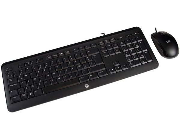 Computadora HP Pavilion P7-1030LA (QN693AA),
Procesador Intel Core i3-2100 (3.1GHz),
Memoria 4GB DDR3, D.D. de 1TB,
Super Multi DVD±R/RW LightScribe, Wi-Fi 802.11b/g/n,
Windows 7 Home Premium (64 bits).
No Incluye Monitor
