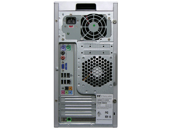 Computadora HP Pavilion w5735la,
Procesador Intel Pentium D 820 (2.8 Ghz),
Memoria 2GB PC2-4200 DDR2,
D.D. de 320 GB, DVD±R/RW/ LightScribe,
Red, Módem, Windows Vista Home Basic,
No Incluye Monitor