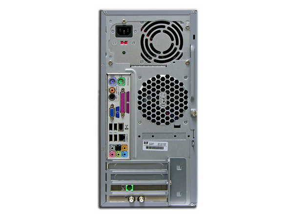 Computadora HP Pavilion a1300LA,
Procesador Intel Celeron D 346 (3.06 GHz),
Memoria 256MB PC2-4200 DDR 2,
D.D. de 80 GB, Unidad DVD±RW (16X),
Monitor de 17