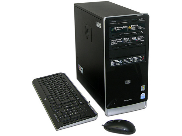 Computadora HP Pavilion a6100la,
Procesador Intel Pentium D 925 de 3.0Ghz,
Memoria 1 GB PC2-4200 DDR2,
D.D. de 250GB Serial ATA, Super Multi DVD±R/RW,
Red 10/100, Módem 56K, Windows Vista Home Basic,
No Incluye Monitor