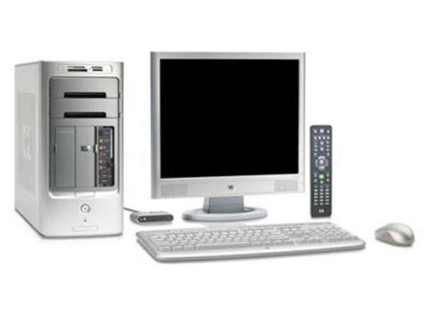 Computadora HP Pavilion m7540la,
Procesador Pentium D 805 dos núcleos, 2.6GHz,
Memoria 1GB PC2-4200 DDR2,
D.D. de 250 GB, DVD±RW/±R Doble Capa,
Tarjeta de sintonía de TV con Control Remoto,
Monitor de 17Pulg. LCD, Red, Módem,
XP Media Center.