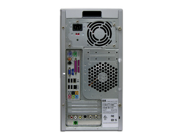 Computadora HP Pavilion m7640la,
Procesador Pentium D 820 dos núcleos, 2.8GHz,
Memoria 1GB PC2-4200 DDR2,
D.D. de 250 GB, Super Multi DVD LightScribe,
Tarjeta de sintonía de TV con Control Remoto,
Red, Módem, XP Media Center
No Incluye Monitor