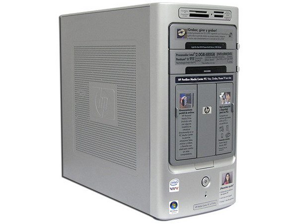 Computadora HP Media Center m7750la,
Procesador Intel Pentium D 915 (2.8Ghz),
Memoria 2 GB PC2-4200 DDR2,
D.D. de 320 GB, Super Multi DVD±R/RW/LightScribe,
Red, Módem, Windows Vista Home Premium.
No Incluye Monitor