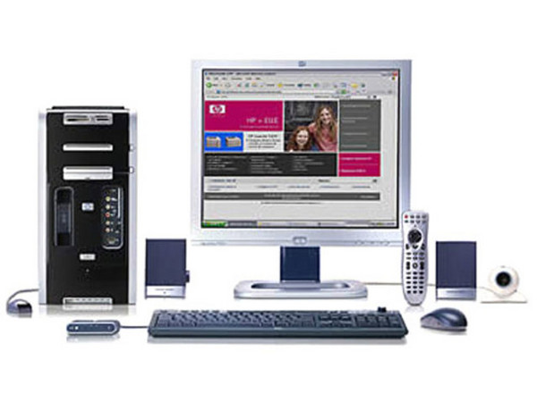 Computadora HP Entertainment w1150m PC,
Procesador Intel Pentium 4 HT de 3.2 GHz,
Memoria 1GB PC3200 DDR1-400,
2 D.D. de 160 GB 1 interno y 1 Personal Media Drive externo,
DVD+RW Doble Capa (8X), Monitor de 19Pulg,
Red, Modem, Windows XP Home SP2.