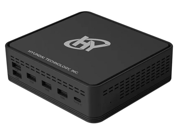 Mini PC Hyundai,
Procesador Intel Celeron N4020,
Memoria de 4GB, SSD de 128GB,
Video UHD Graphics,
S.O. Windows 11 Home S (64 Bits).