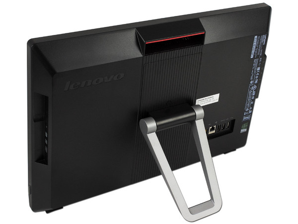 All in One Lenovo S200Z,
Procesador Intel Celeron J3060 (hasta 2.48 GHz),
Memoria de 4GB DDR3L,
Disco Duro de 500GB,
Pantalla de 19.5