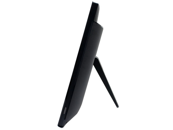 Computadora All in One Lenovo C240:
Procesador Intel Celeron 847 (1.1 GHz),
Memoria 2 GB DDR3, D.D. de 500 GB,
DVD±R/RW DL, Video Intel HD Graphics 2000,
No Incluye Sistema Operativo,
Pantalla LED de 18.5